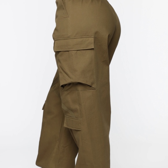 Amelia Oversized Cargo Pants - Olive - Picture 3 of 4